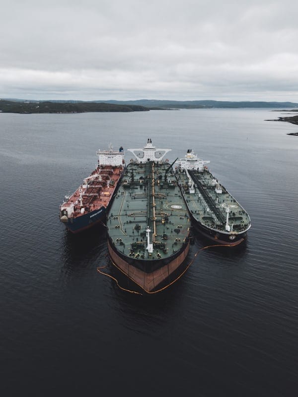 Geopolitical maritime oil transport scene