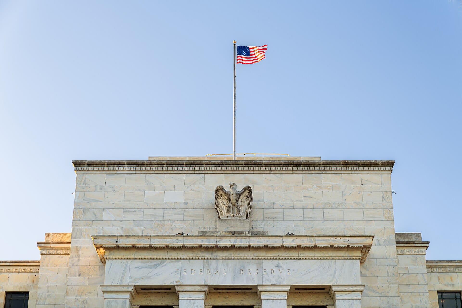 US Markets Rally as Inflation Data Boosts Fed Rate Expectations